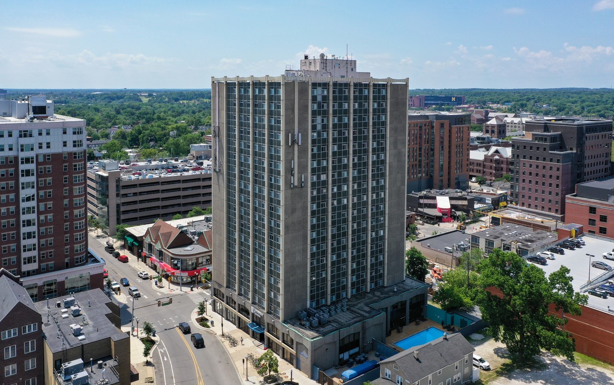 University Towers Apartments - Ann Arbor Student Housing